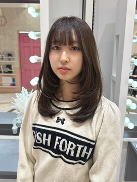 リー 梅田(Lee) miyuu/ミディアムレイヤー/ブリーチなしWカラー