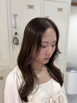 ウタシロイロ(uta shiroiro) オリーブベージュ