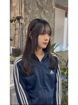 クオーレ (CUORE) 耳にかけても可愛いスタイル