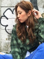 レオニード 表参道(LEONID)&nbsp;西海岸風耳掛けウェーブスタイル