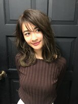 アリュウル 表参道 青山(Allure)&nbsp;シースルーバング×外国人風グレージュカラーAllure【千葉英樹】