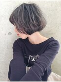 グレージュアッシュカラー×ボブ