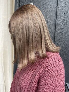 ロロ(ro-ro) 【恵比寿ro-ro】ハイトーン×ミルクティーベージュ