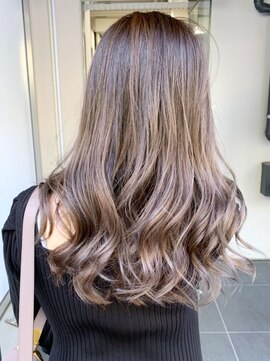 アイティー バイ アルバム 中野店(IT by ALBUM) ハイライト_ホワイトグレージュネビージュこなれミディ_ba389913