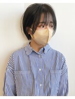 スプリング ウシワカマル(SPRING@ushiwakamaru)&nbsp;・透明感ブラック×ショートヘア