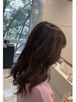 ケンジ 洋光台(KENJE)&nbsp;【脱白髪染め少しずつ明るくしていくハイライトカラー】