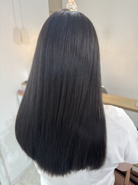 ビビバイベル(BiVi by BHEL) ダークグレージュ髪質改善レイヤーカット