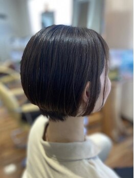 ヘアーハウス ハーツ(Hair House Heart’s)の写真/【高槻/真上/駐車場完備◎】女性ならではの髪のお悩みも解決◎気になる白髪をカバーし品のあるカラーに♪