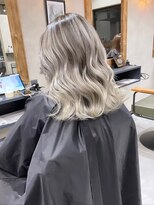 サニー 渋谷(SUNNY) 美髪/ホワイトグレージュ/ネビージュ[渋谷/渋谷駅