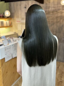 スカイ(SKY) 透明感カラー/髪質改善/縮毛矯正/レイヤーカット/ダブルカラー