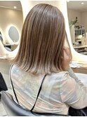 横浜タッセルボブ切りっぱなしボブ外ハネボブ長めボブレイヤー