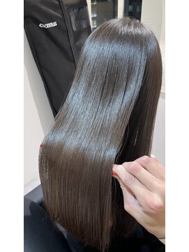 イエナ 難波(IENA) 艶髪☆難波美容室