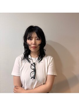 シエン ホワイト(CIEN white) 【浜松　レイヤー　ウルフパーマ】