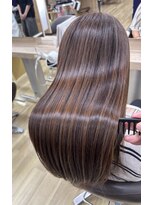 ウラン 苫小牧店(Urun) 50代から始めるツヤ髪ストレート