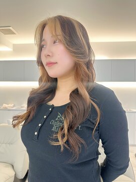 ノラ ウメダ(NORA UMEDA) 【chiaki】複雑履歴からブロックカラー海外ガールケアブリーチ