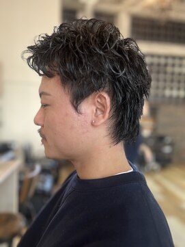 マノン バイ エイチ(MANON by H) ピンパーマ×スパイキーショート×メンズカット