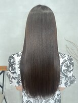 クレア(Klea)&nbsp;自然な柔らかさとツヤ　酸性ストレート　【臼井】