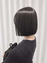 ココカラヘアー ニコ(cococara hair nico) 縮毛矯正/切りっぱなしボブ/グレージュ/ブルベ冬