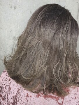 サロンドミルク 溝の口店(salon de MiLK) ＊透明感をしっかり残したグレージュ