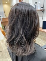 モーヴ(Mauve)&nbsp;グレージュグラデーション