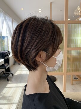 アドラーブル 万代店 (adorable) 30代40代★フェザーショート☆マロンベージュ×小顔大人ボブ