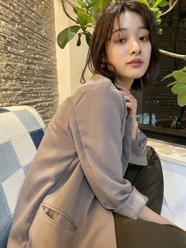 オーシャン(Ocean) ［OCEAN Hair&Life 水田成美］大人フェミニン/ビターショコラ