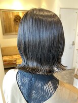 ヘアー テクニカ(hair Technica)&nbsp;広瀬オススメ「大人の切りっぱなしボブとカーキベージュカラー」