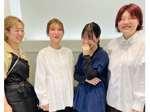 ユーリ(juli)の雰囲気（女性スタッフが多くサロンワークしています♪）