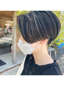 ルームスヘアー(Rooms Hair) 白髪ぼかしハイライトカラー