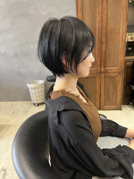 ロンドカスティーヨ 四日市(Lond castillo) 【廣田】束感丸みショート