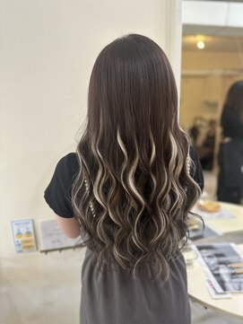 クラナ(clana) コントラスト