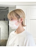 切りっぱなしボブ ホワイトベージュ