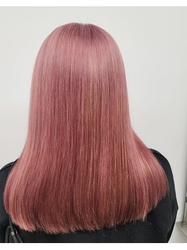 プリュス 名古屋(Plus) ピンク/ホワイトピンク/ハイトーンカラー/透明感抜群