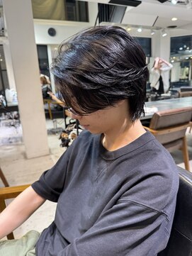 トレス(TRESS) ショートボブ　毛流れ　ウルフ　ニュアンスパーマ