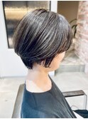 【大人女性に◎】ミセスショート×白髪ぼかしハイライト