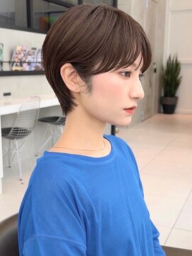 アルティファータ(artifata) ショートヘアショートボブ縮毛矯正白髪ぼかし表参道青山30代