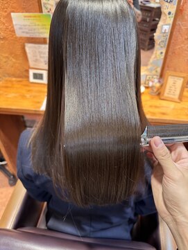 ポット バイ クレドガーデン 大宮東口店(pote by CRED GARDEN) 大宮で黒髪美髪矯正縮毛矯正髪質改善トリートメント黒髪大宮駅