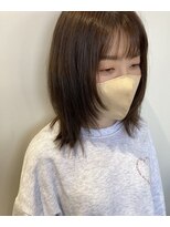 アンビ(ambi) 顔まわりレイヤー×オリーブベージュ
