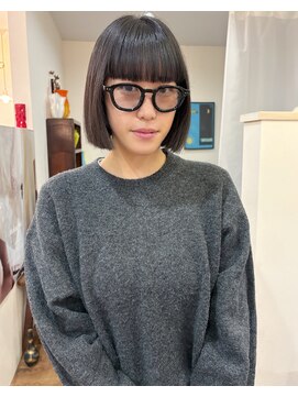 ムク(Muku) ぱつっとボブ