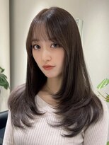 ビビバイベル(BiVi by BHEL) 桑名ロングレイヤーカットハッシュカット透明感カラー重めロング