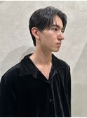 リバースセンターパート　刈り上げセンターパート　メンズパーマ