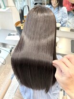 キュア 池袋(CURE) 5トーン地毛風ナチュラルブラウン×髪質改善 #051