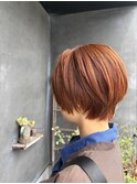 くびれショート/骨格補正/小顔効果/ブリーチ無し/オレンジカラー