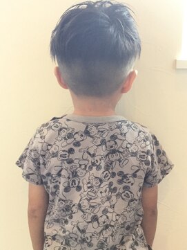ヘア ラボ トアル(hair labo toaru) キッズ ツーブロック 男子