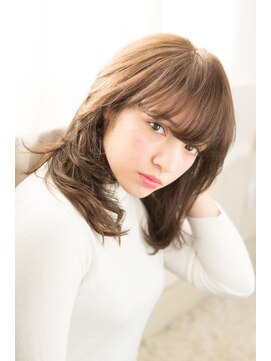 アンカラン(un Calin) 小顔見せ☆くびれミディひし形ゆるパーマで大人可愛く