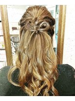 ヘアーアンドメイク アール(hair&make R)&nbsp;★hair&makeR★リボンハーフアップ