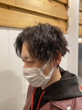 アメラボ(AmeLab) [癖毛でok]センターパート×ツイスパ　伊久美style