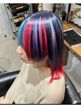 カフェアンドヘアサロン リバーブ(cafe&hair salon re:verb) ド派手推しカラー