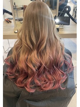 リア 近鉄八尾店(Lia) グラデーションカラー