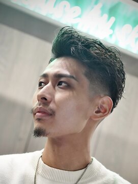 スキルセカンドハウス 天神(SKILL SECOND HOUSE) ツイスパスリックバック×フェード